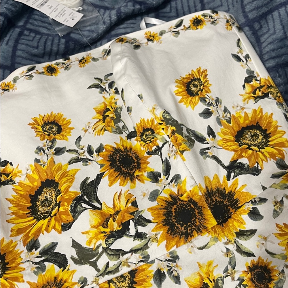 NWT White House Black Market Sunflower Print Strapless Top - Picture 8 of 11